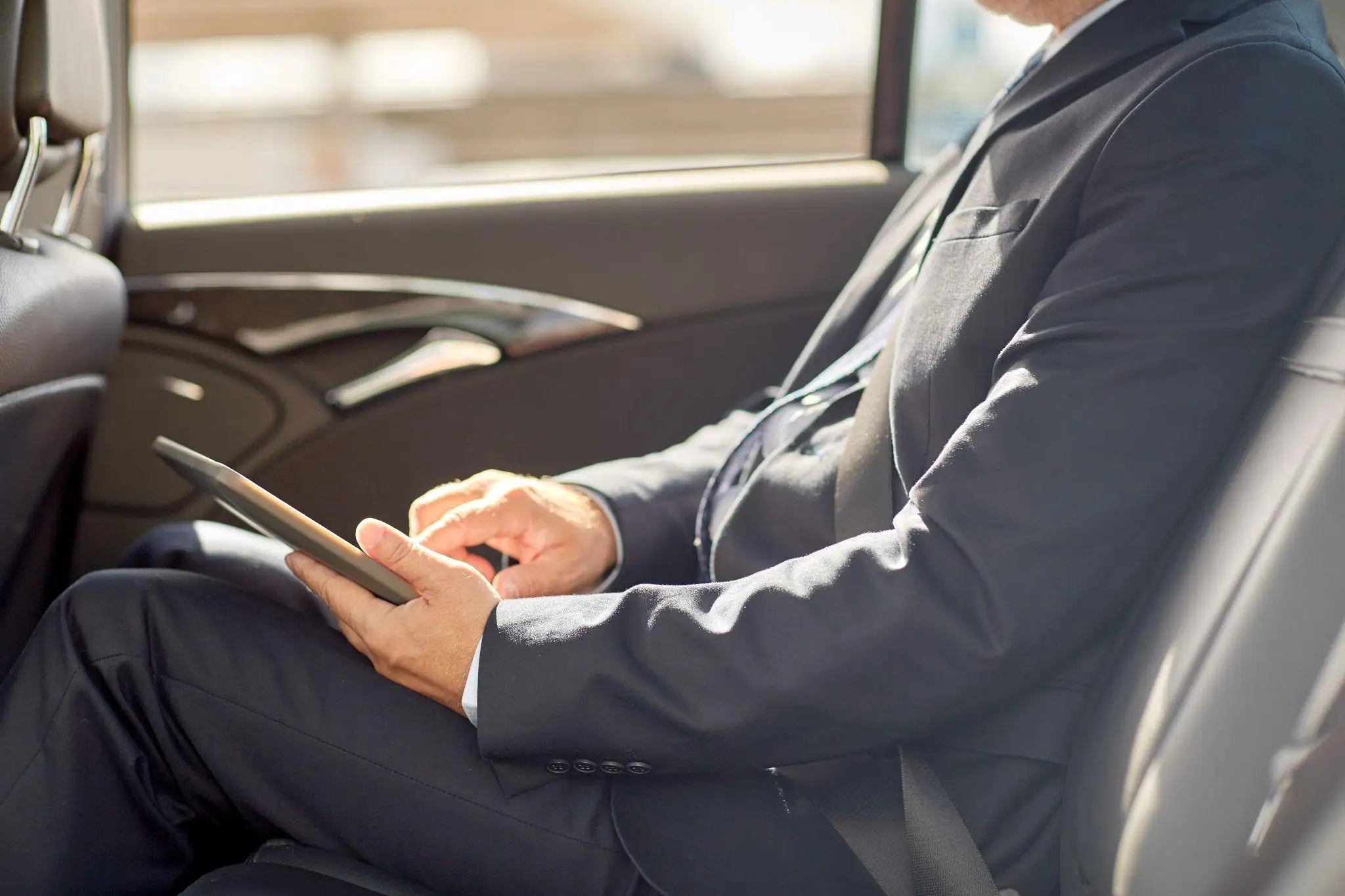airport chauffeur melbourne