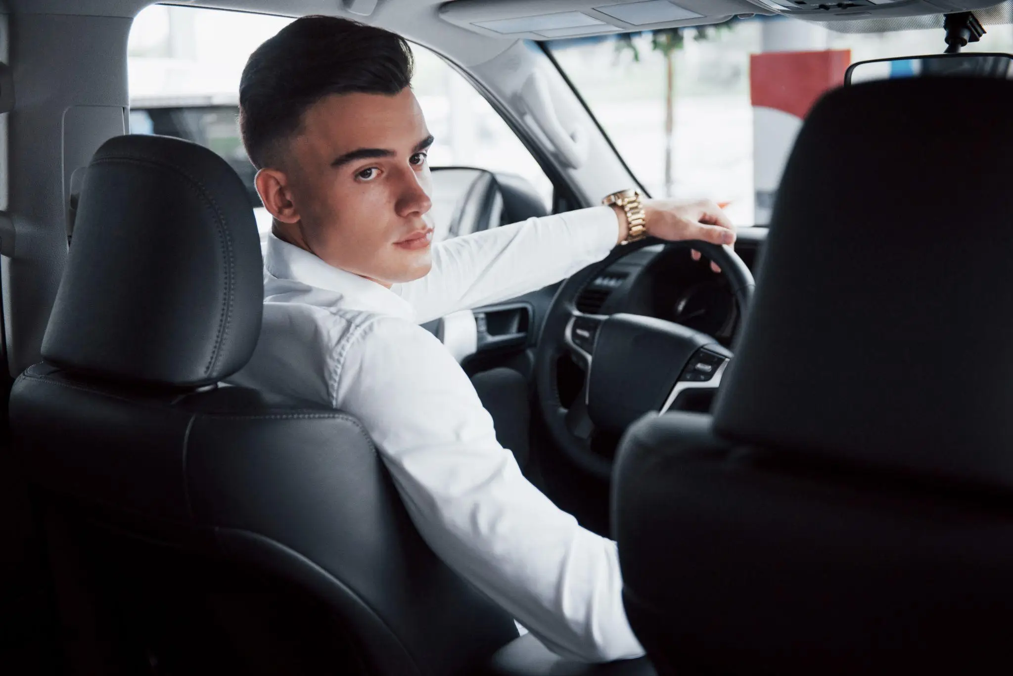 hire a car in melbourne